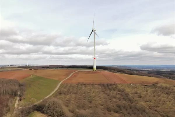 21.3.2021 | Blick auf neues Windrad aus 70 Metern Flughöhe | Foto: M. Jung