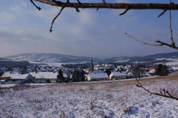 Kirche im Schnee Dezember 2009